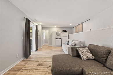 ALERT!! GOLDILOCKS PROPERTY!! With massive views, gentle & - photo 14