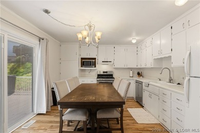 ALERT!! GOLDILOCKS PROPERTY!! With massive views, gentle & - photo 16