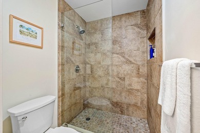 Just a short walk to all club amenities, this 2-bedroom, 2-bath - photo 19