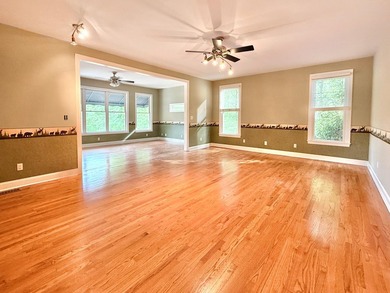 Welcome home to your peaceful, private retreat on 8.25 acres - photo 32