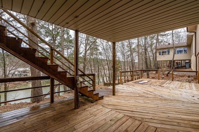 Experience true waterfront living with this beautifully - photo 38