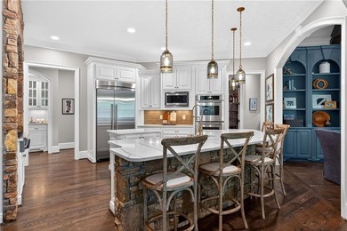Luxury estate living meets modern sophistication in this - photo 20