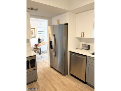 BACK ON THE MARKET: Beautiful 3-bedroom two bath 14th floor - photo 29