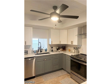 BACK ON THE MARKET: Beautiful 3-bedroom two bath 14th floor - photo 30