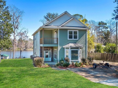 Lake Talquin Home For Sale in Tallahassee Florida