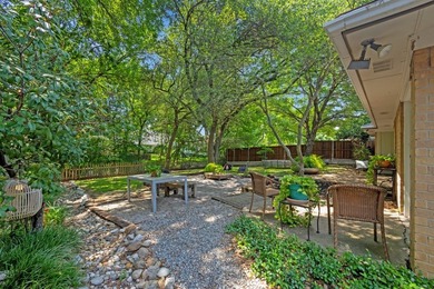 *Multiple offers received. Please submit offers by 7pm Tuesday.* - photo 2