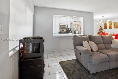 Well-maintained 1-bedroom, 1-bath residence located in the - photo 5