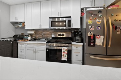 Well-maintained 1-bedroom, 1-bath residence located in the - photo 6