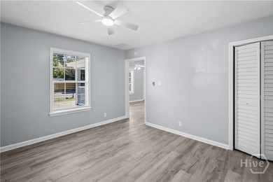 Welcome to 515 Staley Ave - A 10 minute drive from downtown - photo 14
