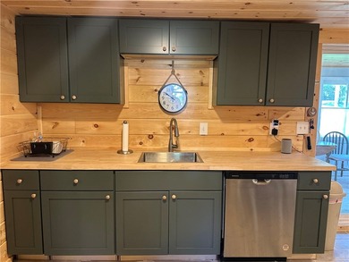 Welcome to 35 Bolton Avenue-a completely renovated, move-in - photo 15
