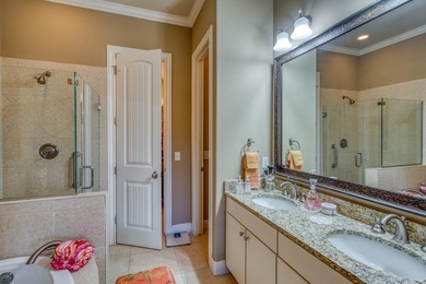 Don't miss this beautiful 2-bedroom, 2-bathroom townhome in the - photo 16