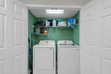 Welcome to 1418 Cane St. #4, a charming 3-bedroom, 2-bath - photo 40