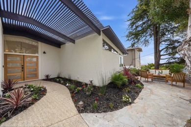 Stunning remodeled Mid-Century Modern *Pacifica* home offering a - photo 42