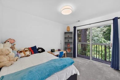 Tucked away from Vine Hill Road in the Happy Valley School - photo 19