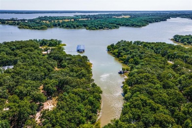 Lake Tawakoni Lot Sale Pending in Quinlan Texas