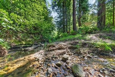 Tucked away from Vine Hill Road in the Happy Valley School - photo 32