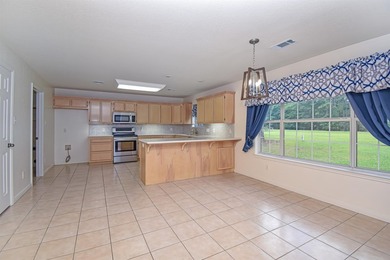 Nestled on five lots in the desirable Wildwood Resort City, this - photo 3