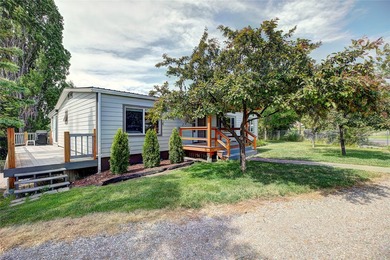 This home is an upgraded modular on a walk-out basement. Seller - photo 3