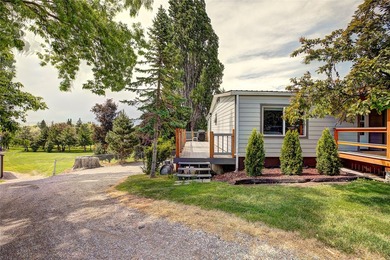 This home is an upgraded modular on a walk-out basement. Seller - photo 4