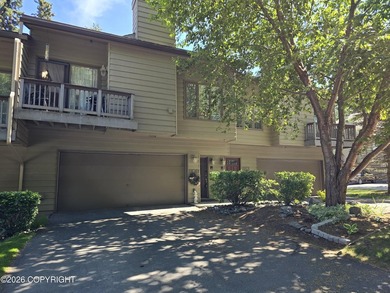 HUGE XL TOWNHOUSE!! 2,186 sf, 145 price per sf!! This unit