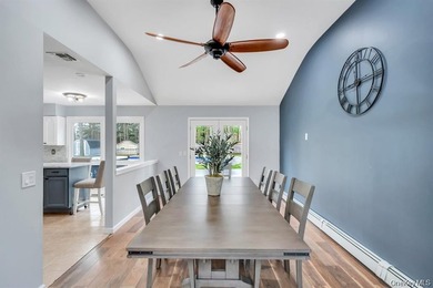 Magnificent updated and expanded Colonial offering 5 bedrooms, 3 - photo 14