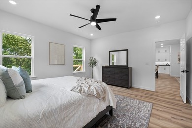 Modern design meets timeless comfort... with the addition of a - photo 20
