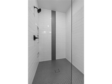 Modern design meets timeless comfort... with the addition of a - photo 23