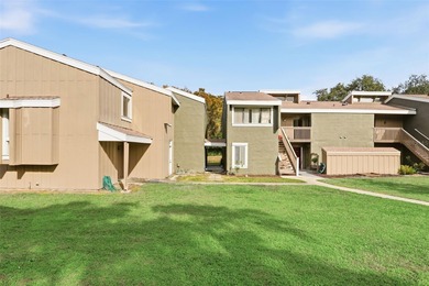 (private lake, pond, coastal) Condo For Sale in Orlando Florida