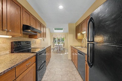Highly Motivated Seller - Turnkey Condo on Long Lake with a - photo 10