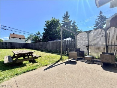 Welcome home to this fully remodeled, move-in-ready Cape Cod - photo 22