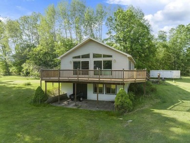 Burt Lake Home For Sale in Alanson Michigan
