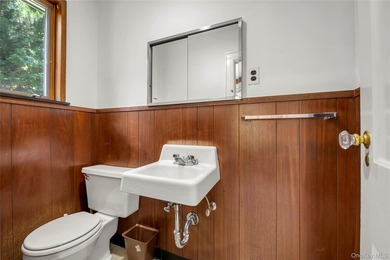 Welcome to this beautifully maintained 1923 Dutch Colonial - photo 14
