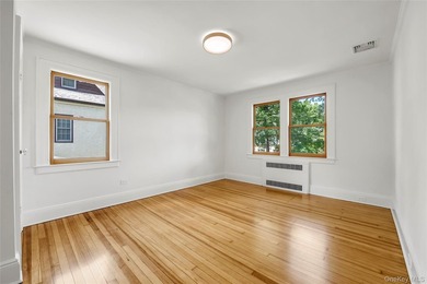 Welcome to this beautifully maintained 1923 Dutch Colonial - photo 16
