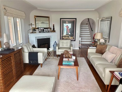 Beautifully updated 3-bedroom, 3-bath home offering 1,926 square - photo 19