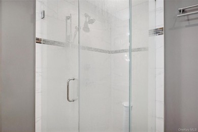 Beautiful Spacious home, prime - photo 22