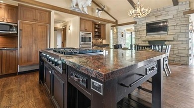 A legacy ranch estate of rare scale and distinction, ideally - photo 22
