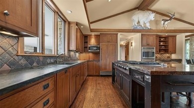A legacy ranch estate of rare scale and distinction, ideally - photo 24