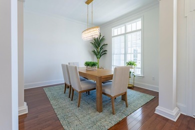 BEAUTIFUL CROSSROADS FARM CRAFTSMAN. Immaculate and ready to - photo 26