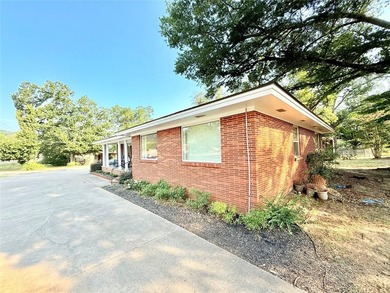 Commercial Opportunity on West Main! Located at 2802 W Main St - photo 46