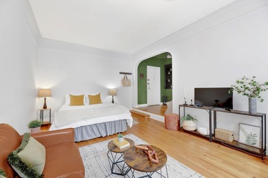 Stylish Studio Living in Prime Prospect Lefferts Gardens!