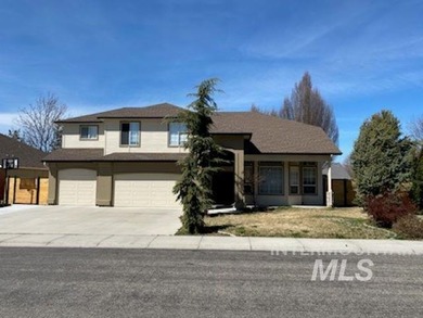 This home has it all! 5 Bedrooms, spacious master has a standing - photo 1