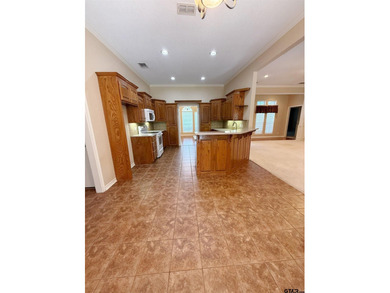 Welcome to beautiful Dogwood Ridge living! This stunning - photo 13