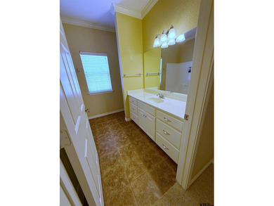 Welcome to beautiful Dogwood Ridge living! This stunning - photo 16