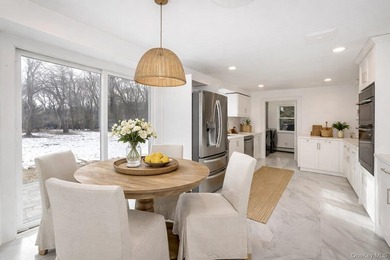 Welcome to 34 Warner Road, Huntington NY. This totally renovated - photo 16