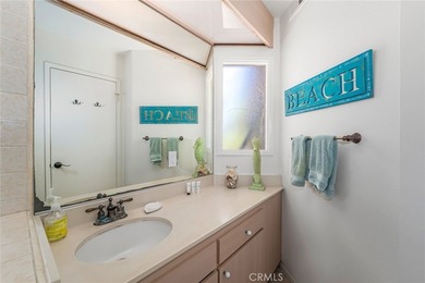 Furnished Winter Seasonal Rental. Defined by the charm of an - photo 20