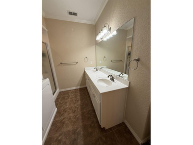 Welcome to beautiful Dogwood Ridge living! This stunning - photo 21