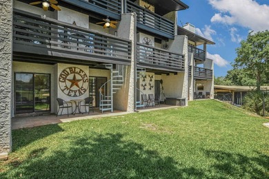 Beautifully remodeled waterfront townhome in Horseshoe Bay West - photo 22