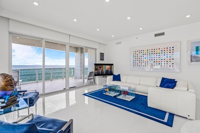 Rare oceanfront corner penthouse with sweeping views up and down - photo 3