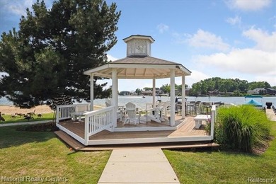 Public Remarks: MOTIVATED SELLER! Someone is going to get a - photo 32