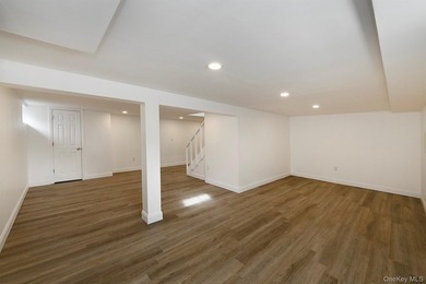 Welcome to 34 Warner Road, Huntington NY. This totally renovated - photo 40